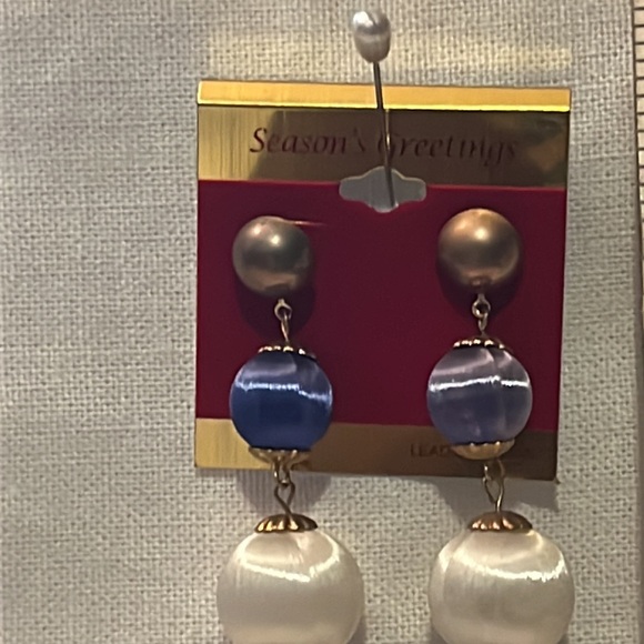Vintage Silk Christmas Balls Earrings. - Picture 3 of 3